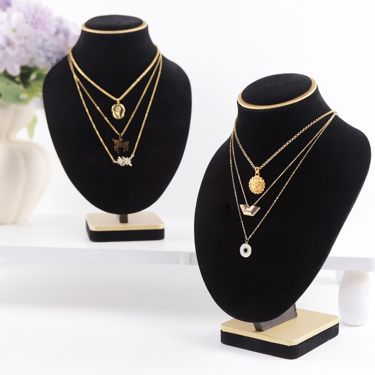 Body Black Velvet Jewelry Bust - Body Jewelry Stores ulasan dan harga